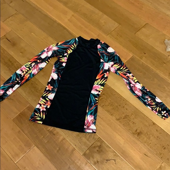 Hurley Other - Hurley top size small
